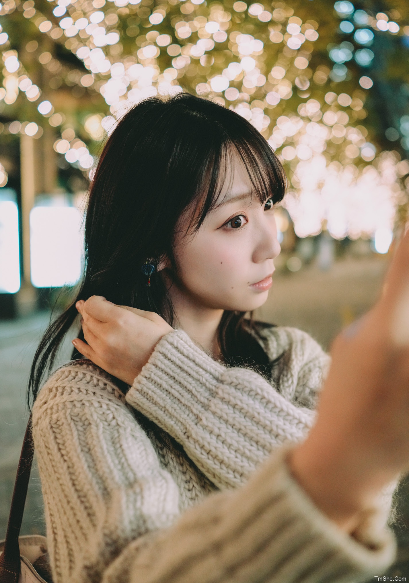 「伊織もえ」摄影素材 – この頃お芋が美味しい(73P/33MB)-猫萌