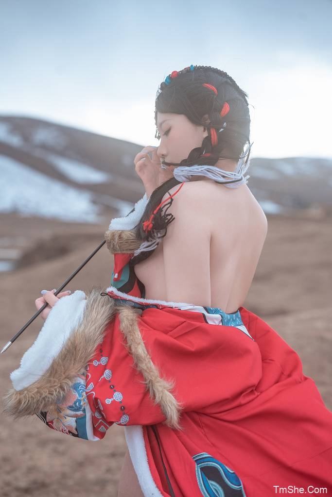 「小和甜酒」绘画素材 – 藏服&雪地烛光(29P/1V/445MB)-猫萌