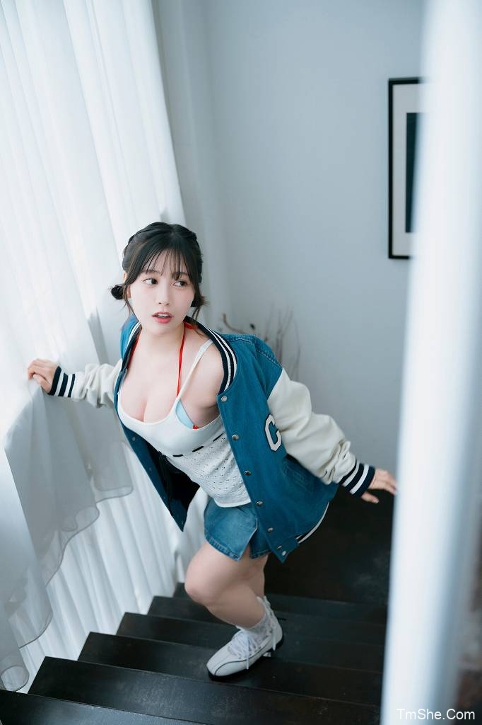 「藤原宏」漫画アクションデジタル写真集 - あゆの(50P/26MB)-猫萌