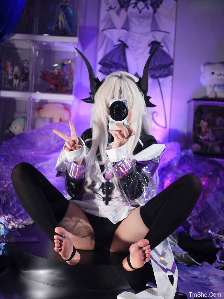 「白栎Shirly」绘画素材 – 爱布拉娜(148P/25V/4.03GB)-猫萌