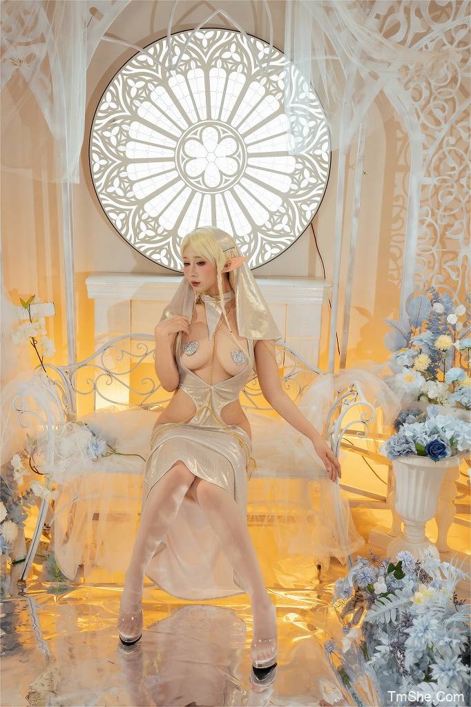 「云溪溪」奶桃 摄影作品 – 光之语(80P/1V/1.98GB)-猫萌