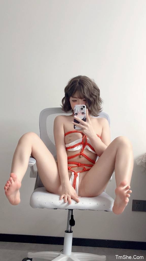 「Bangni邦尼」摄影素材 – 神秘任务(109P/11V/1.43GB)-猫萌