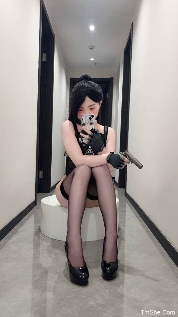「Bangni邦尼」摄影素材 – 战术枪娘(122P/7V/1.19GB)-猫萌
