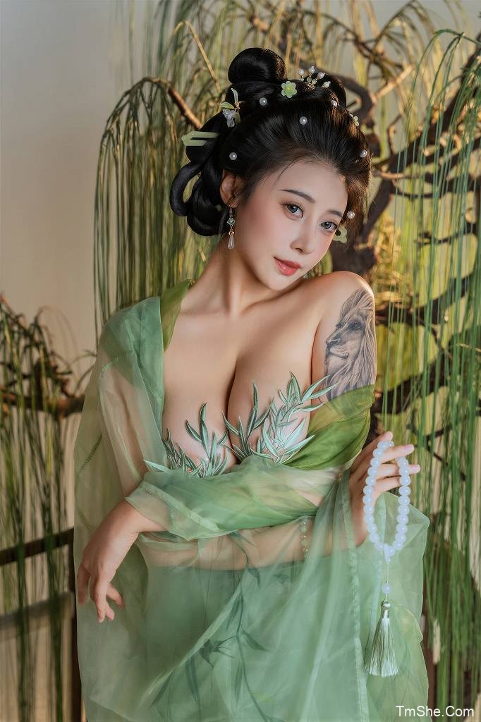 「奈汐酱nice」摄影作品 – 拾翠(90P/1V/2.1GB)-猫萌