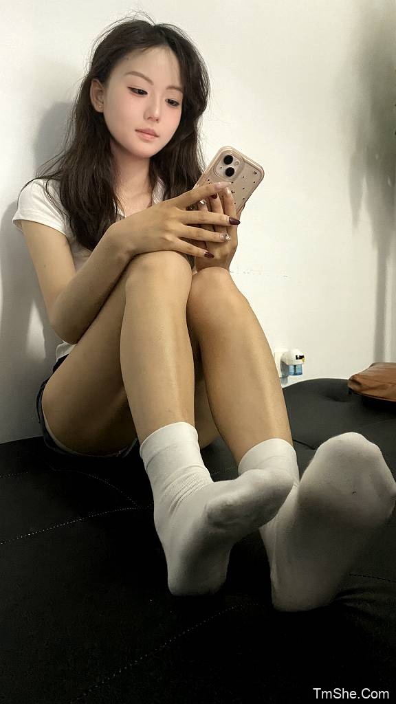 「橘子香甜甜」小竹子 – 视图(41P/2V/910MB)-猫萌