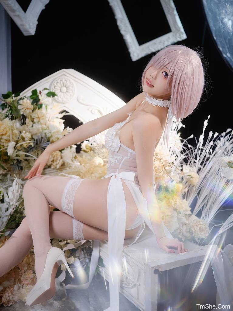 「湖里狸里狸」绘画素材 – 马修花嫁(30P/207MB)-猫萌
