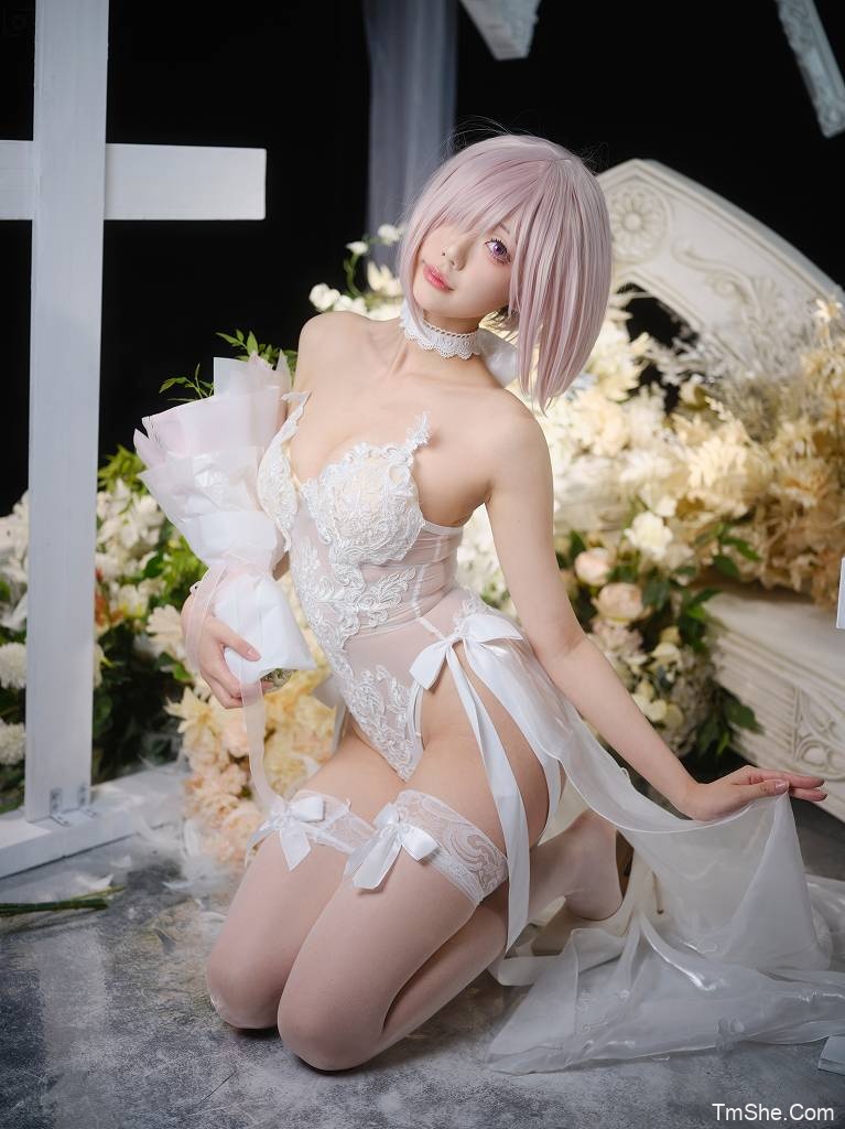 「湖里狸里狸」绘画素材 – 马修花嫁(30P/207MB)-猫萌