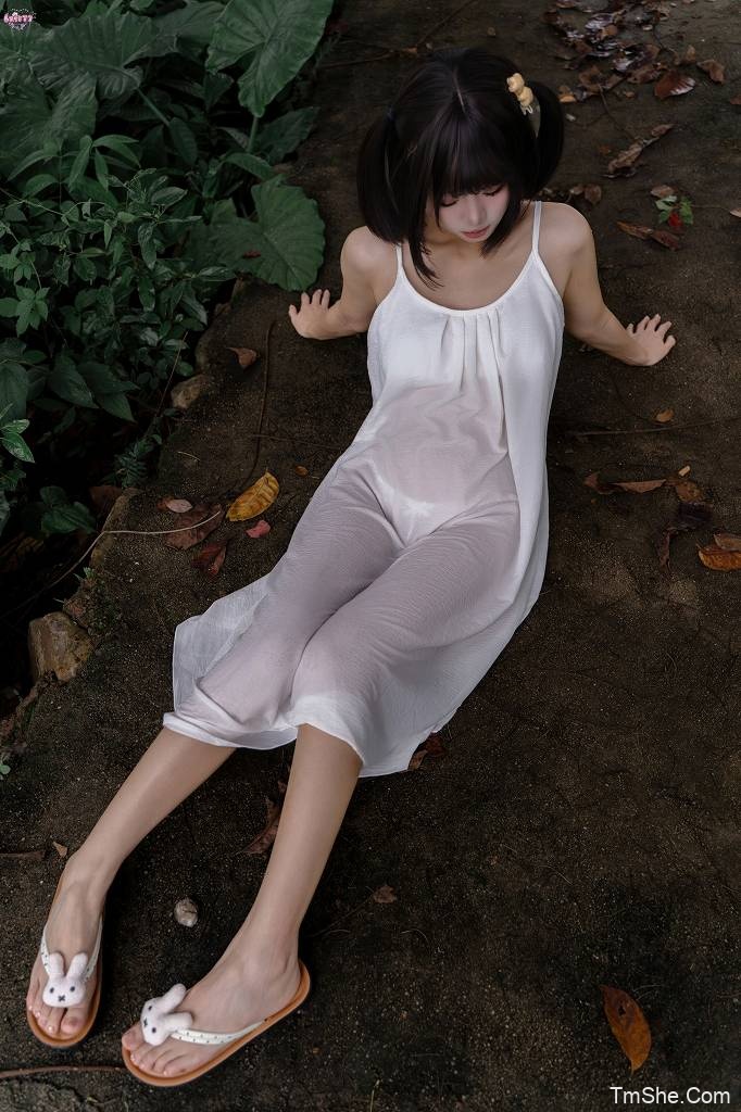 「柒柒要乖哦」绘画素材 – 雨天邂逅(178P/1V/2.26GB)-猫萌