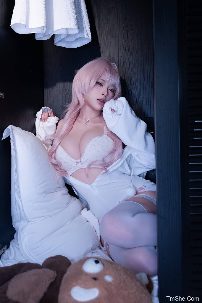 「清水由乃」电子素材 – 衣柜里的兔子(71P/1V/2.79GB)-猫萌