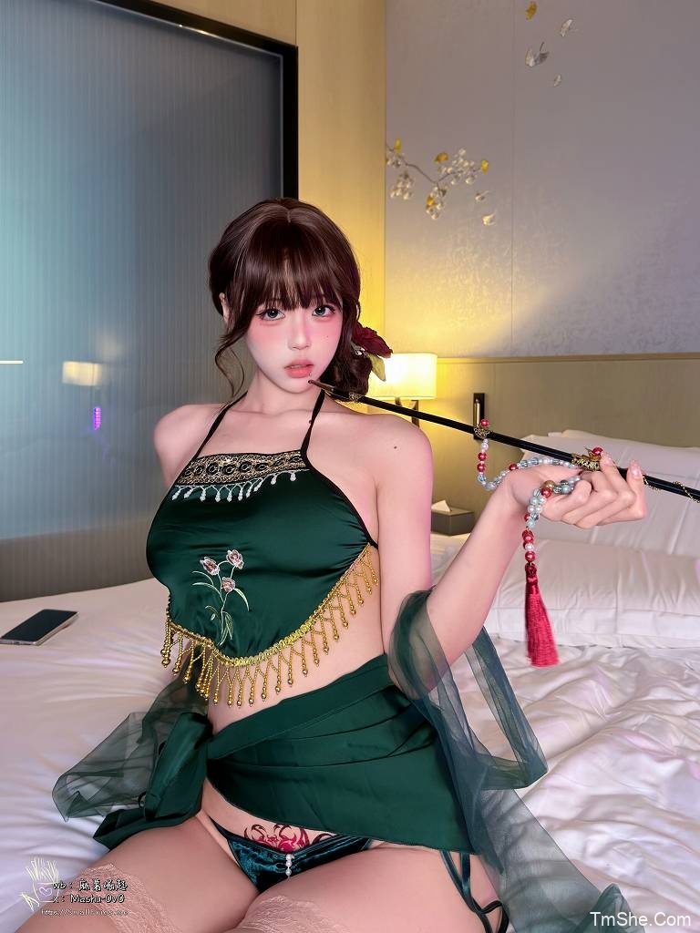 「麻薯好吃」电子素材 – 雄黄醉梦(126P/506MB)-猫萌