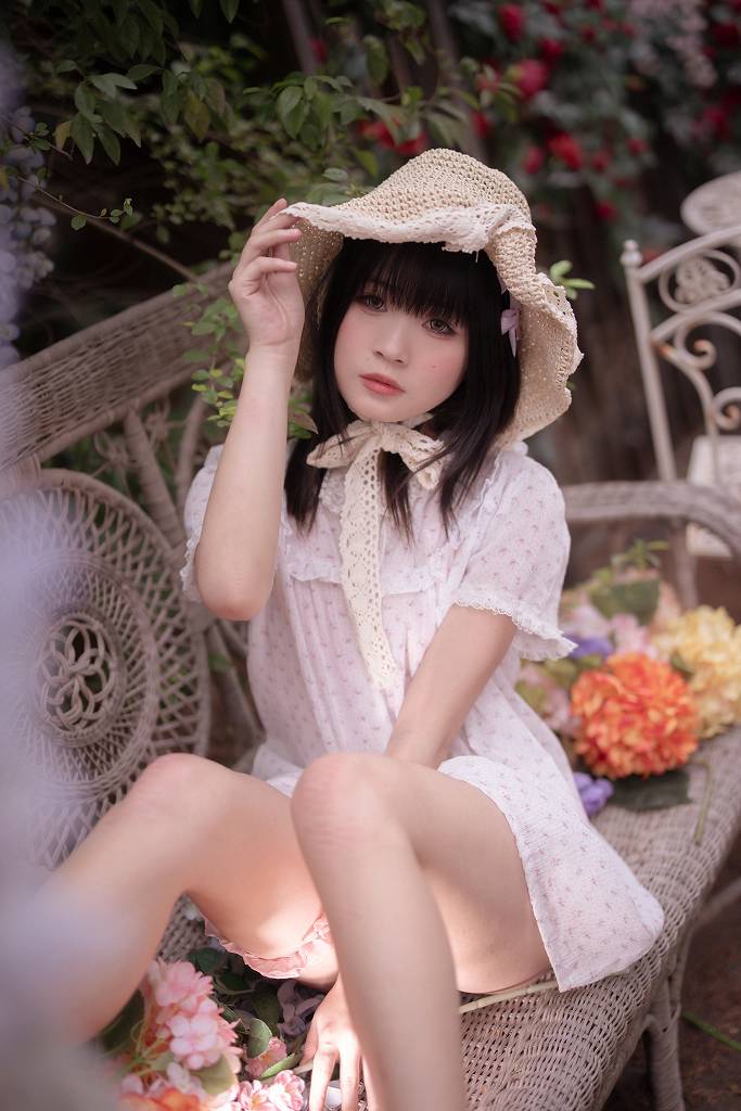 漫入花间捕捉少女慵懒,渡久山新作(盛夏物语)-猫萌