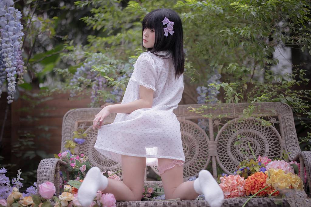 漫入花间捕捉少女慵懒,渡久山新作(盛夏物语)-猫萌